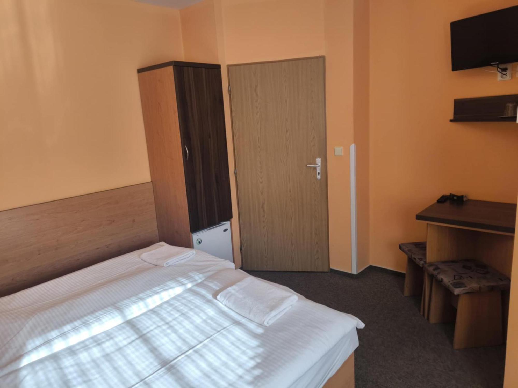 Pension Euro Mikulov Dış mekan fotoğraf
