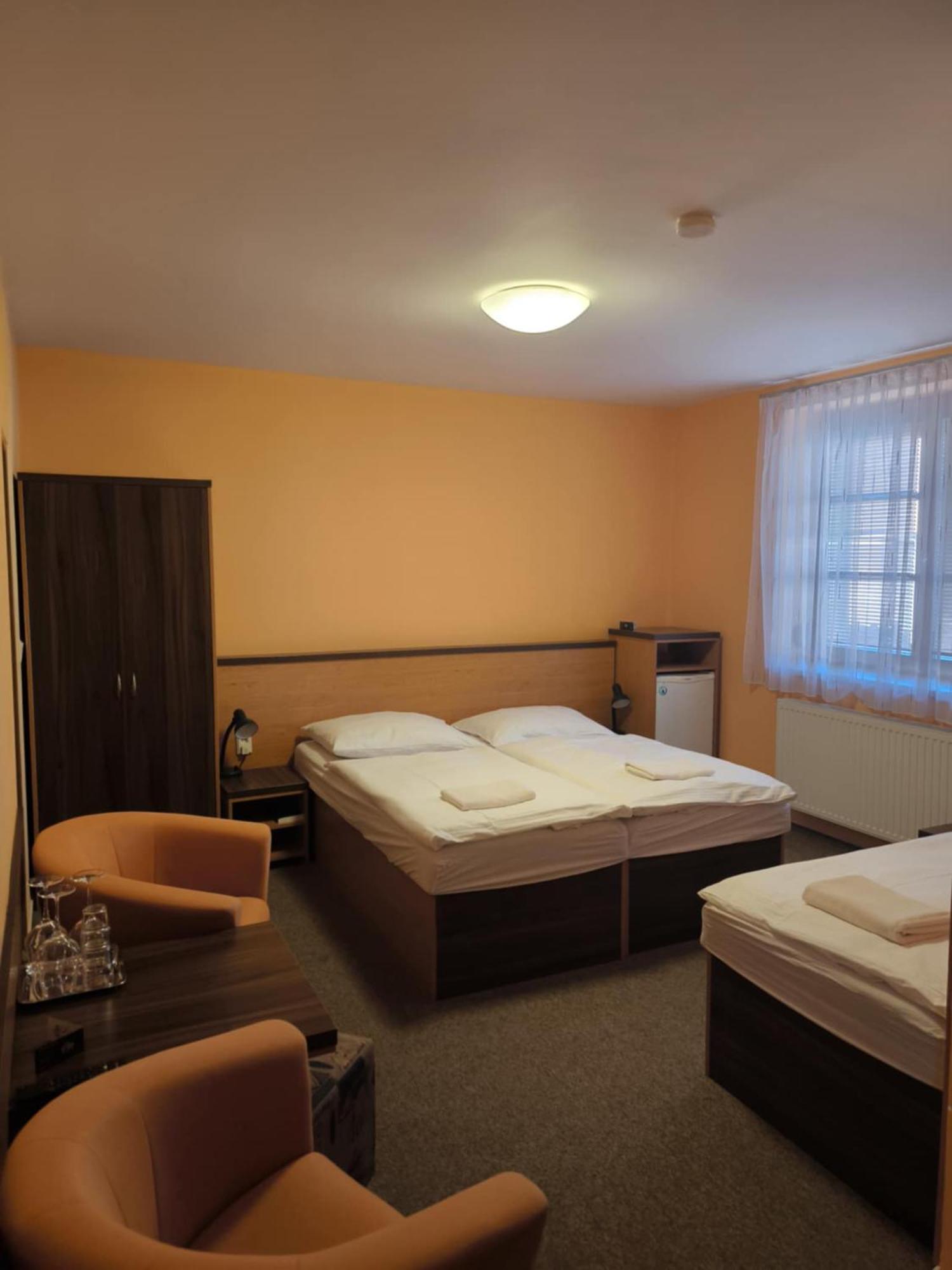 Pension Euro Mikulov Dış mekan fotoğraf